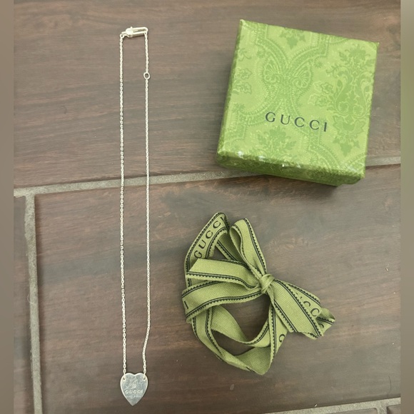 Gucci Heart Necklace 925 Sterling Silver - Picture 3 of 5